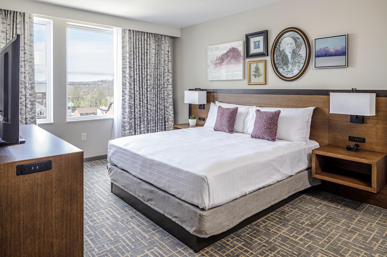 Madison & Shenandoah Conference Ctr. 4*